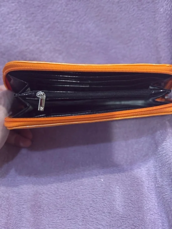 Loungefly (pre-Funko) Star Wars BB-8 Droid Zip Wallet - White & Orange - Picture 6 of 6